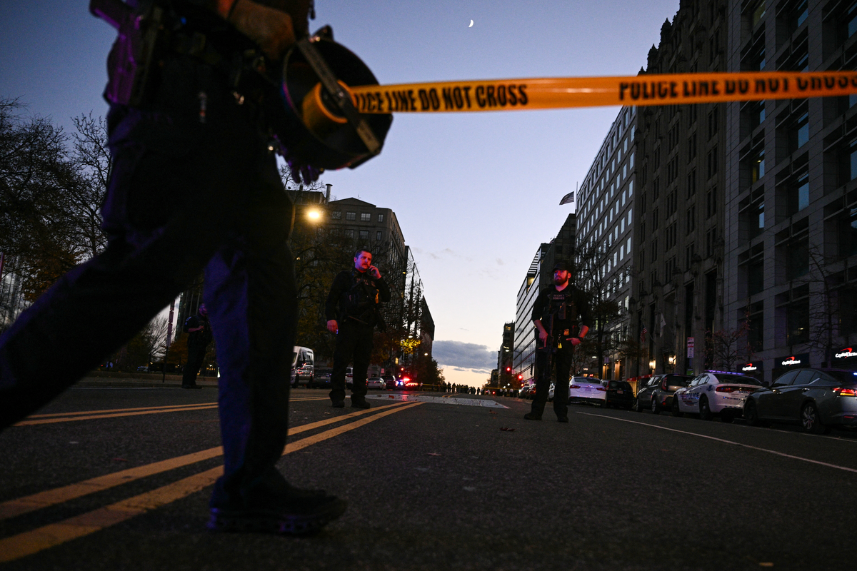 What we know about the White House-area shooting that critically injured two troops