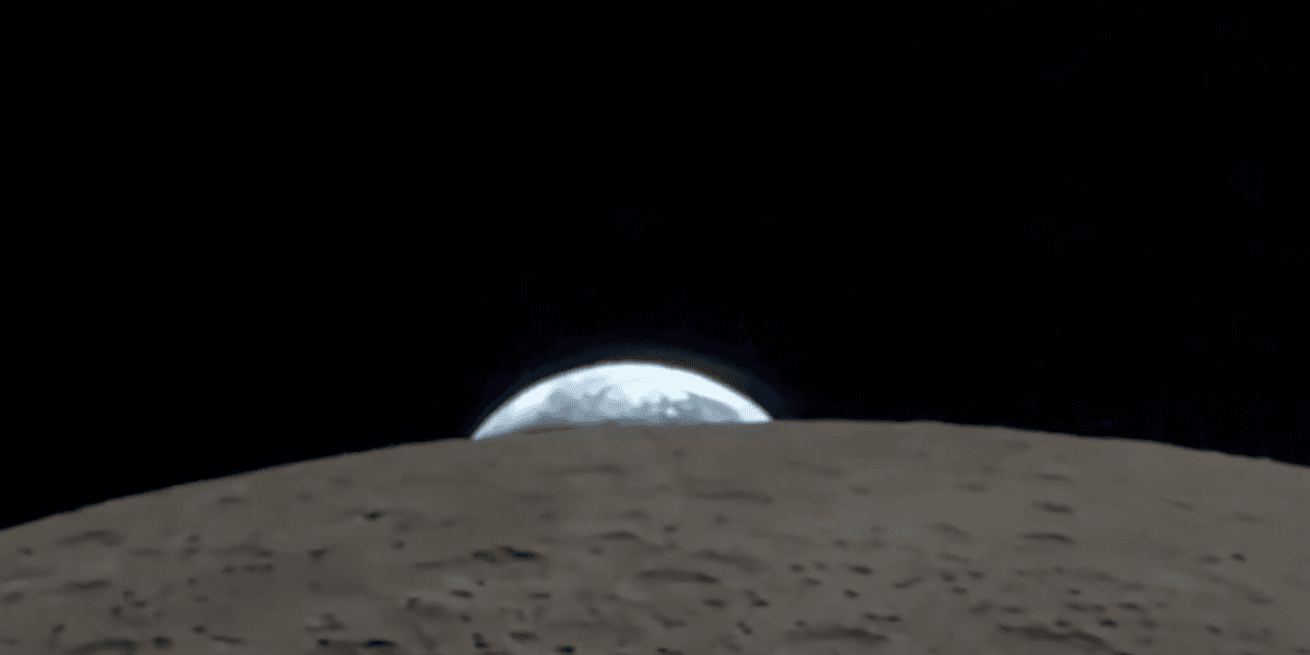 Science Cell Icon Reid Wiseman shares iPhone video of Moon from Artemis II mission ...