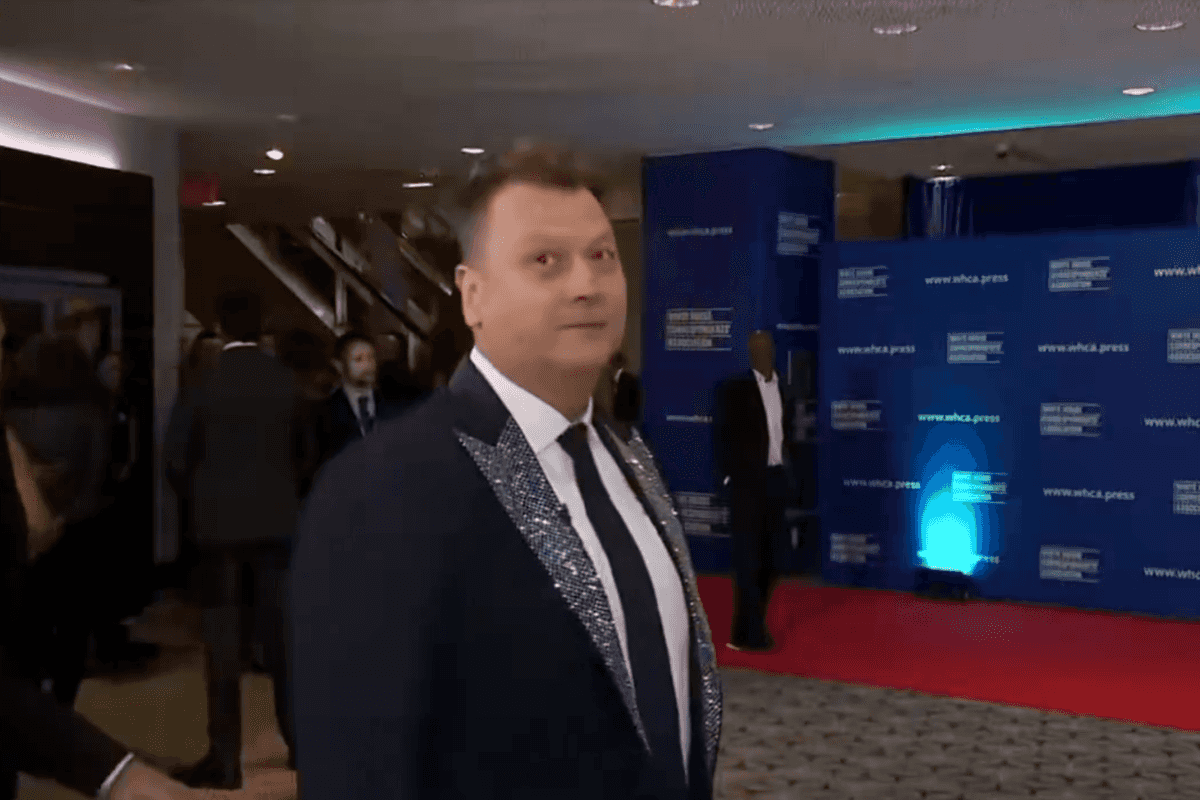 Hot mic moment reveals Fox News reporter was laughing about lax WHCD security