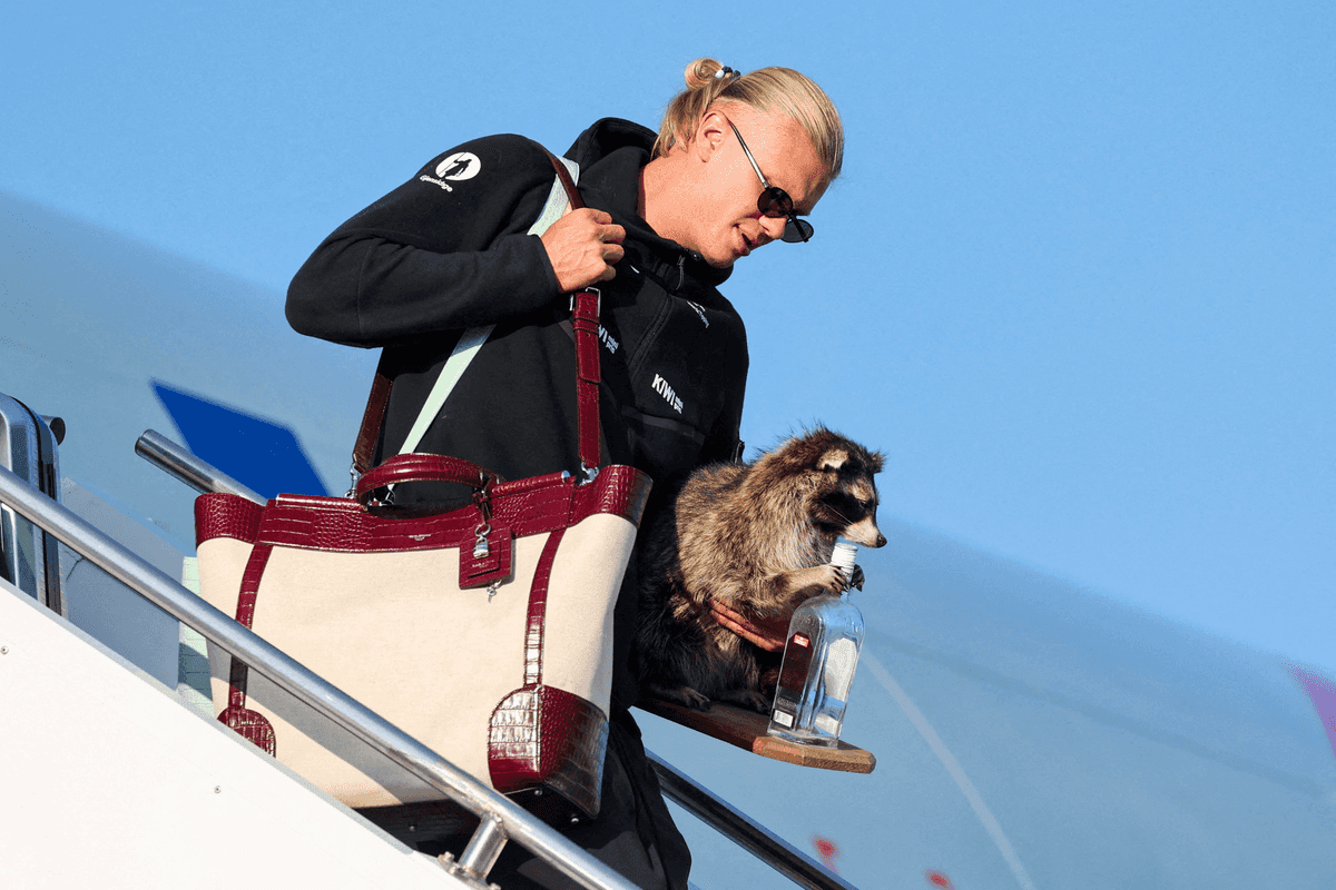 Erling Haaland returns to Norway with bizarre souvenir after World Cup exit