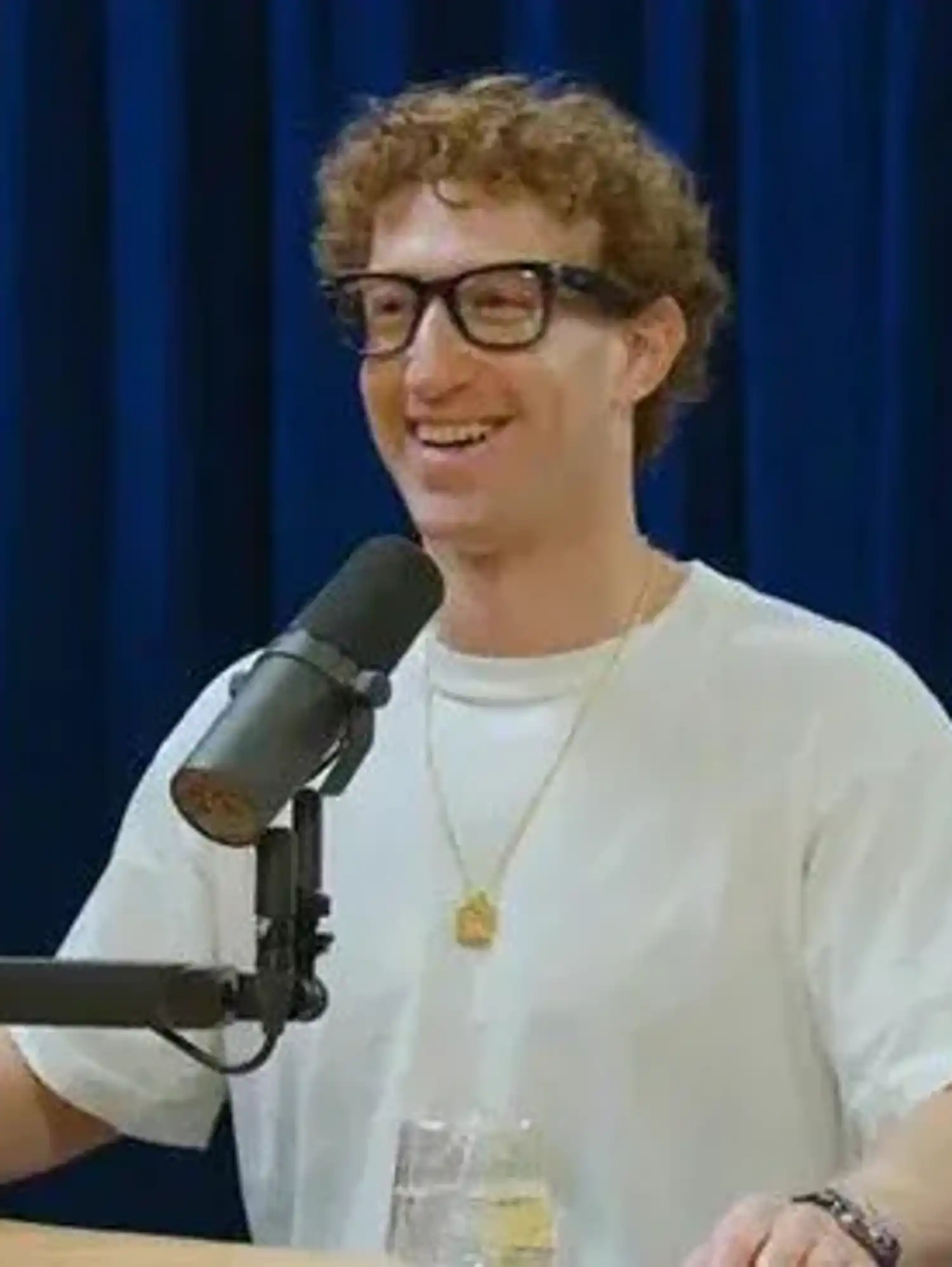 Mark Zuckerberg says he 'rawdogs reality' by not having this one common vice