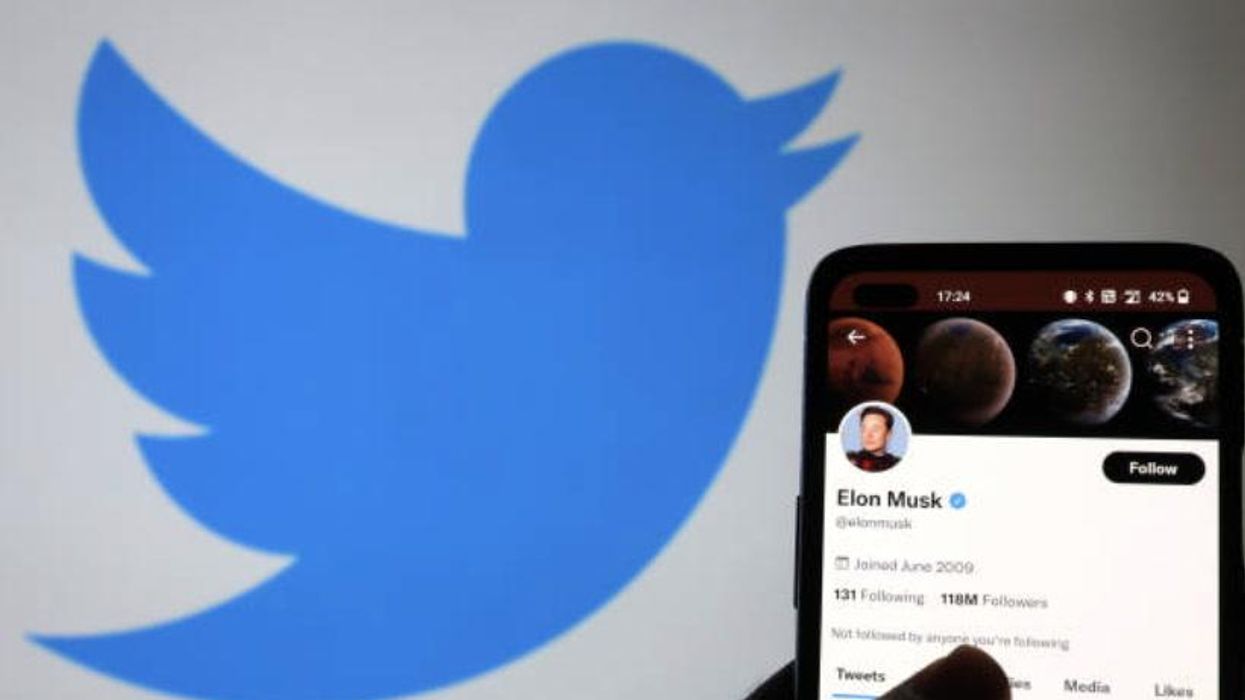 Man claiming to have 'invented email' applies to be Twitter CEO
