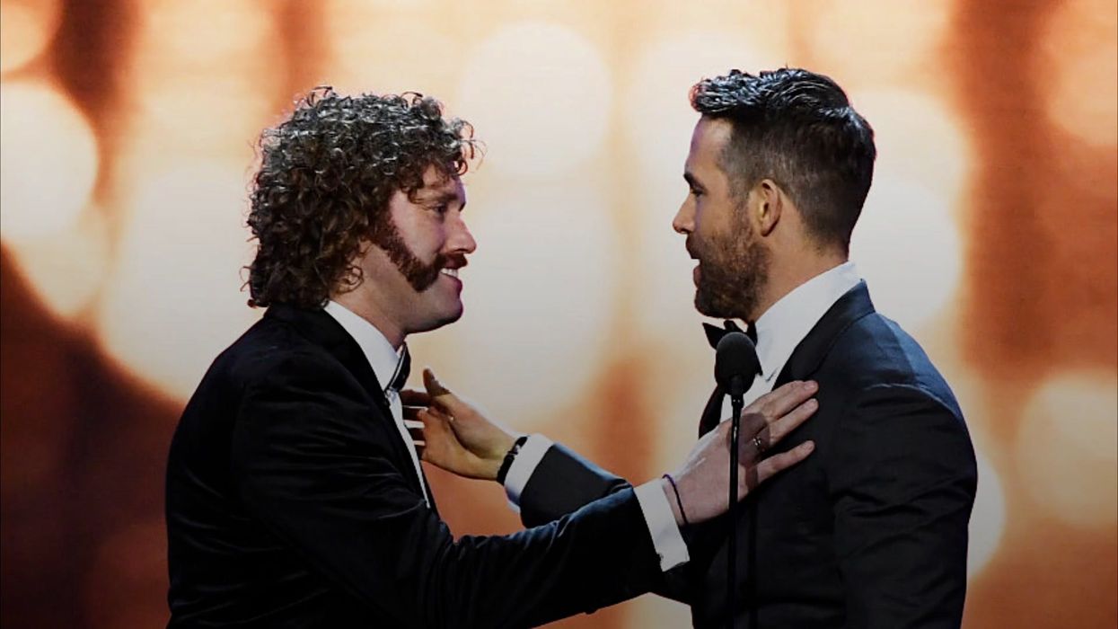 What is TJ Miller's beef with Ryan Reynolds?