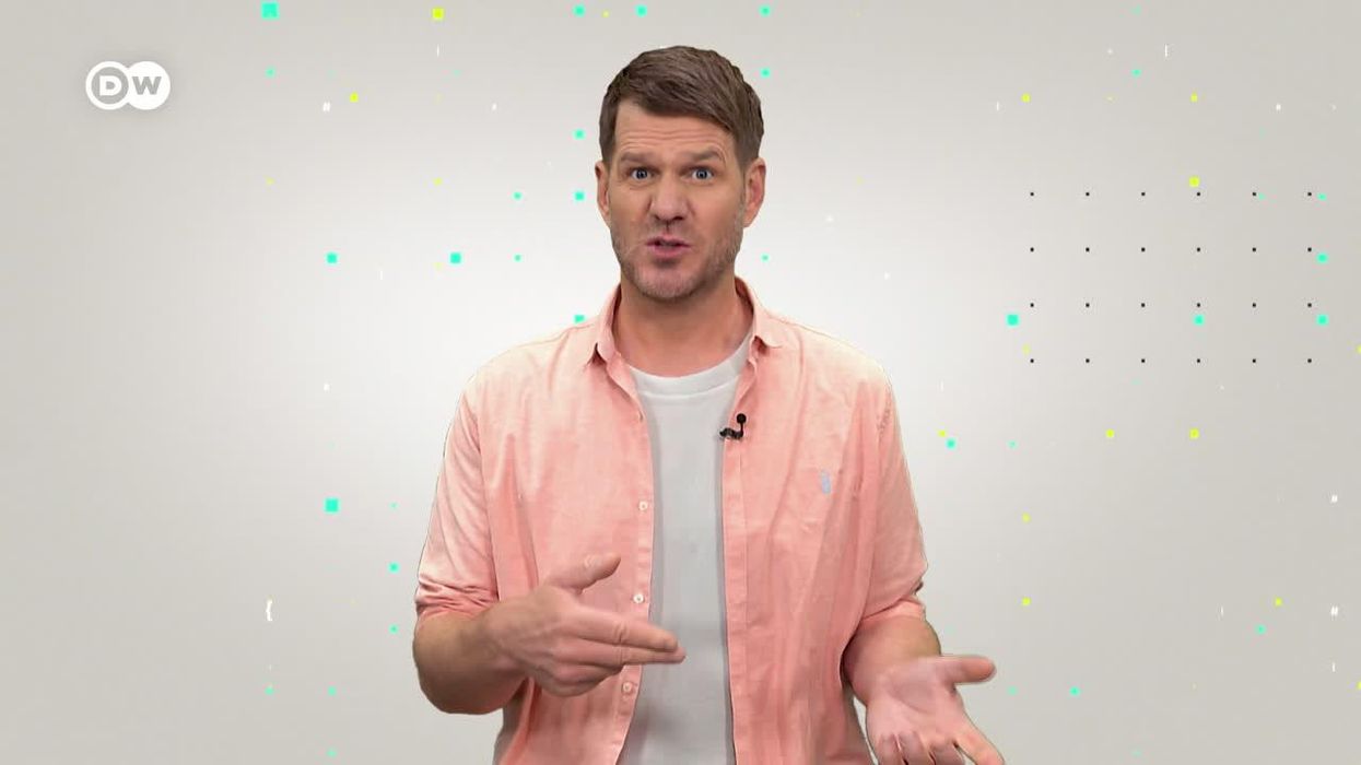 Elon Musk gets fact-checked by his own website