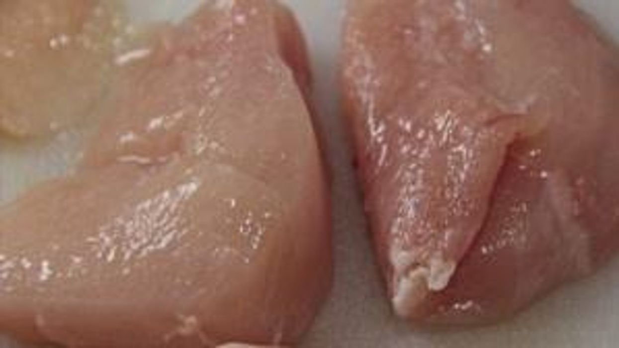 People think man on 'verge of madness' after only eating raw meat for 166 days