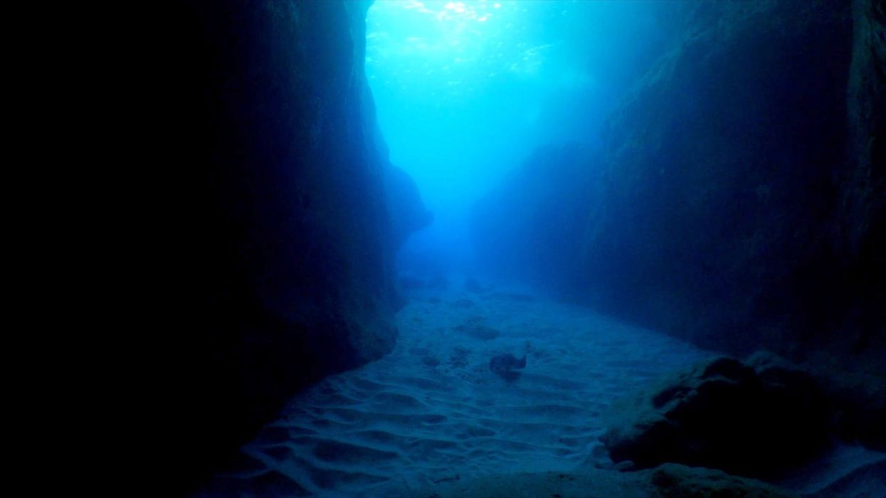 'Alien spacecraft' found at the bottom of Pacific Ocean