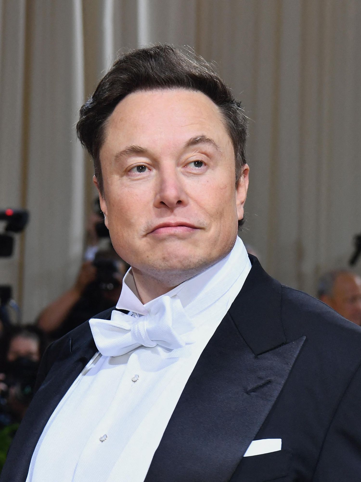 Is the word 'cisgender' being flagged as 'hateful content' by Elon Musk?