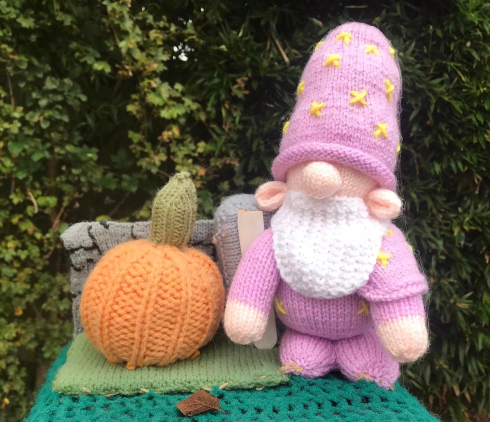 Items on top of postbox