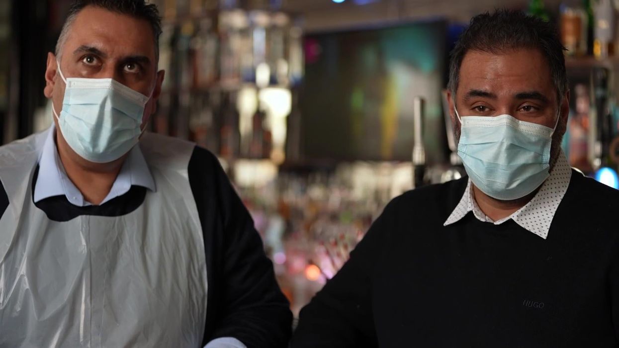 'Jabs for Kebabs': Brothers offer vaccines at grill after father hospitalised