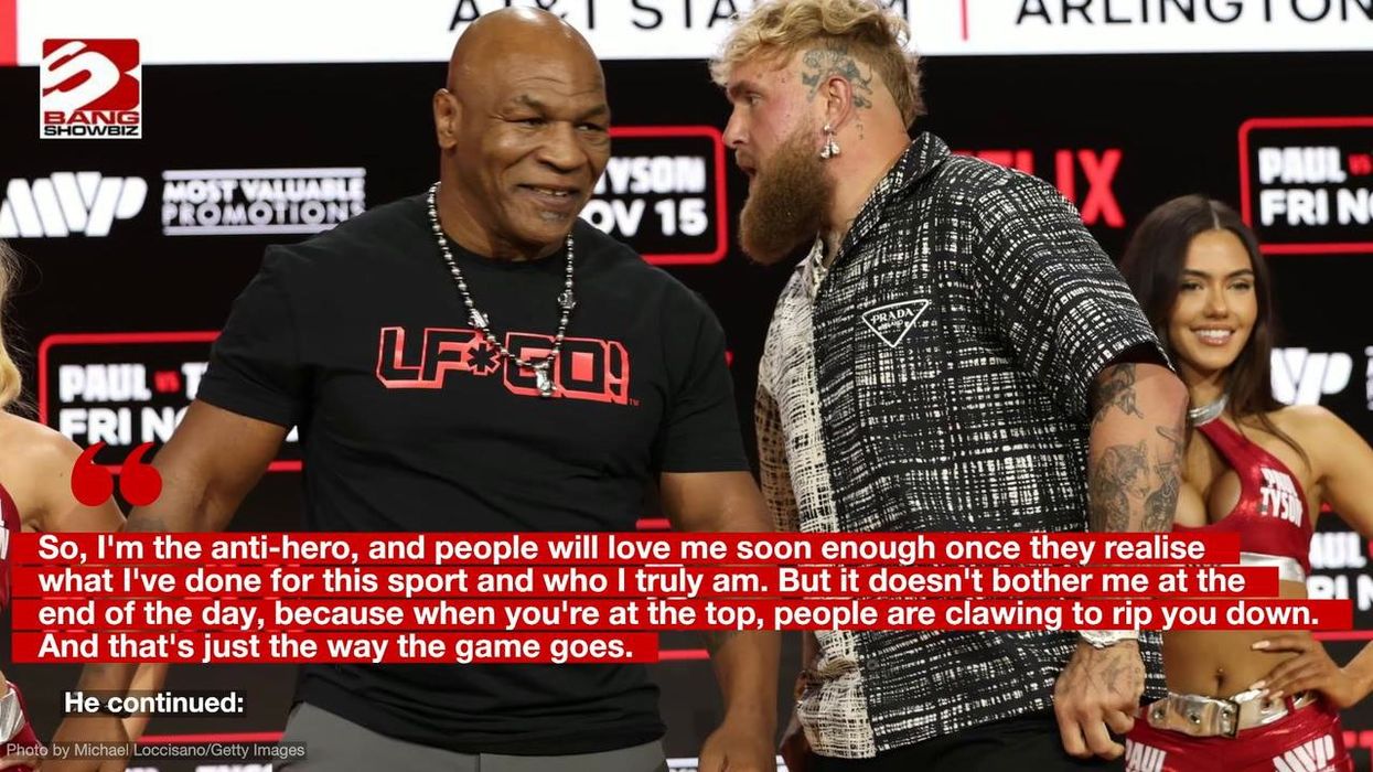 Jake Paul sneaks into UFC 306 despite ban with incredible disguise