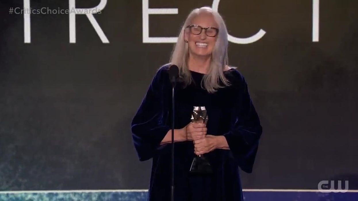 Director receives backlash after addressing Serena and Venus Williams in acceptance speech