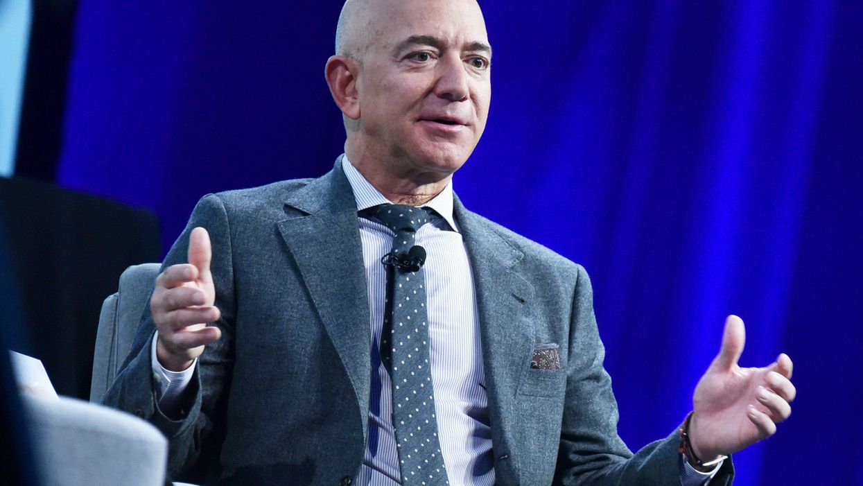 <p>Jeff Bezo was Amazon CEO since he founded the company in 1994</p>