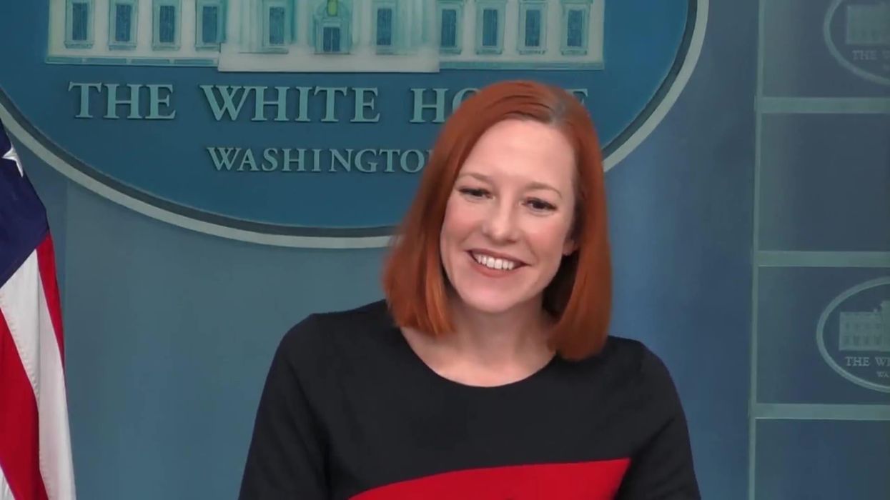 White House press secretary laughs at Boris Johnson being 'ambushed by a cake'