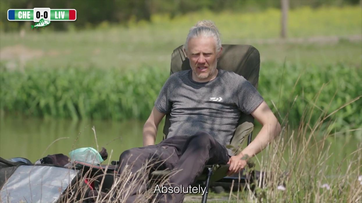 Jimmy Bullard predicts FA Cup final score by going fishing