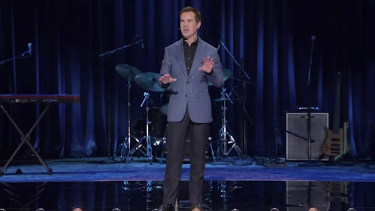 Jimmy Carr in fresh joke controversy following Zayn Malik and 9/11 comparison