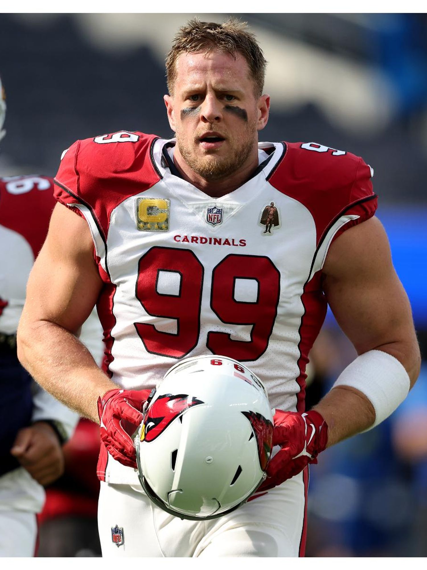 JJ Watt promises to pay $1,000 to fan who lost bet when he didn't score