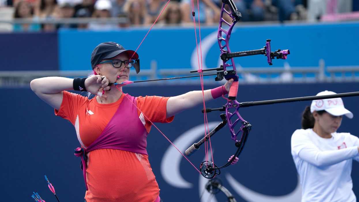 Jodie Grinham makes history by winning para-archery bronze while pregnant