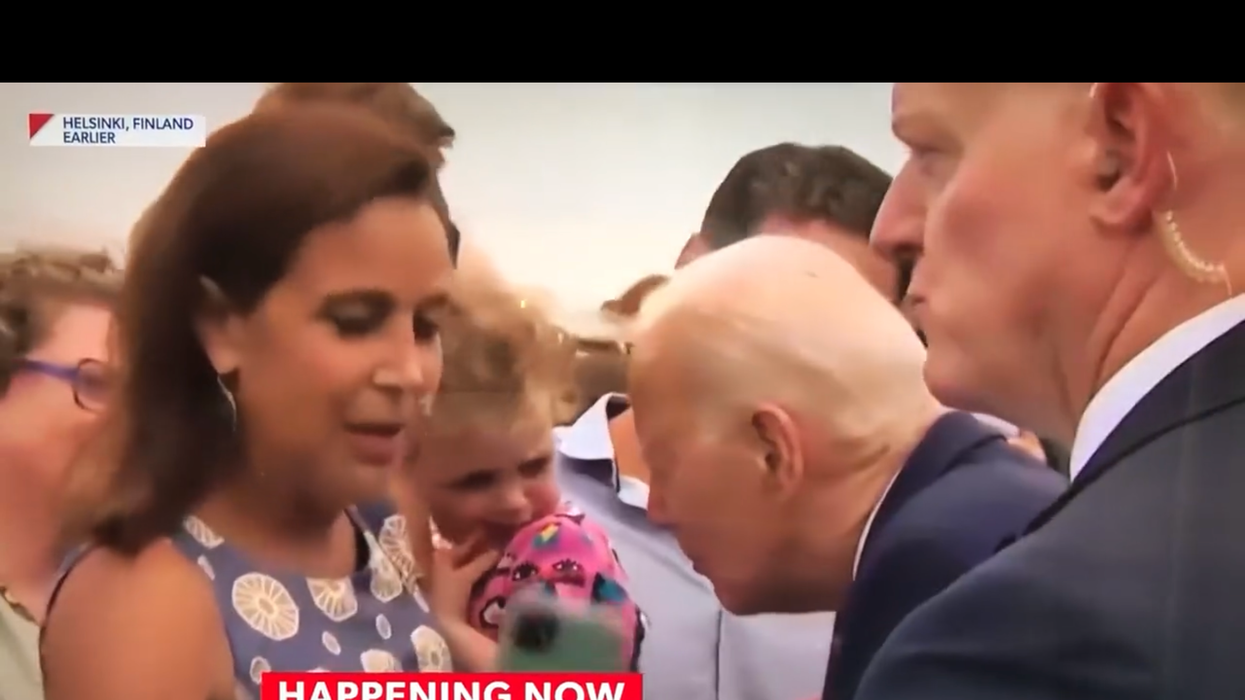 Joe Biden faces backlash after ‘sniffing’ child in 'odd' incident indy100 Joe Biden faces backlash after ‘sniffing’ child in 'odd' incident indy100
