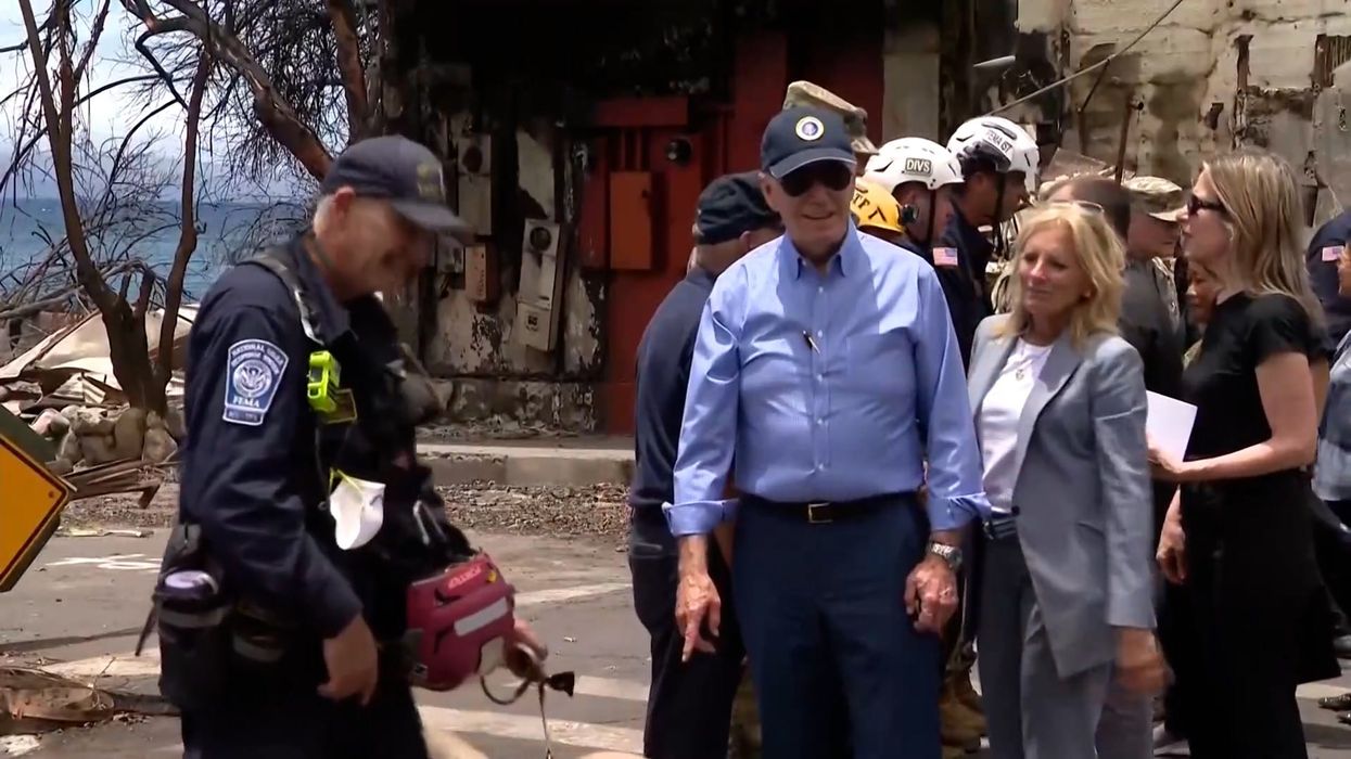 Biden makes seriously awkward joke while touring Maui wildfire devastation