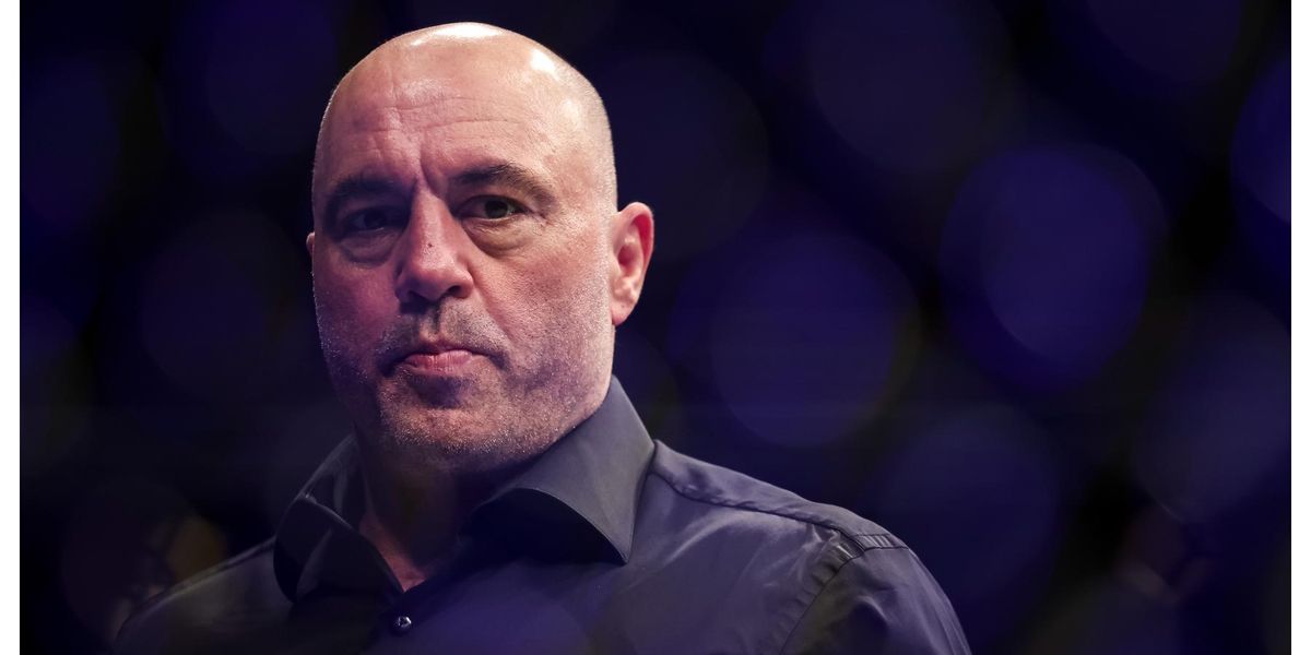 Joe Rogan Science Guests Joe Rogan's sister says he is wrong about their father being abusive ...