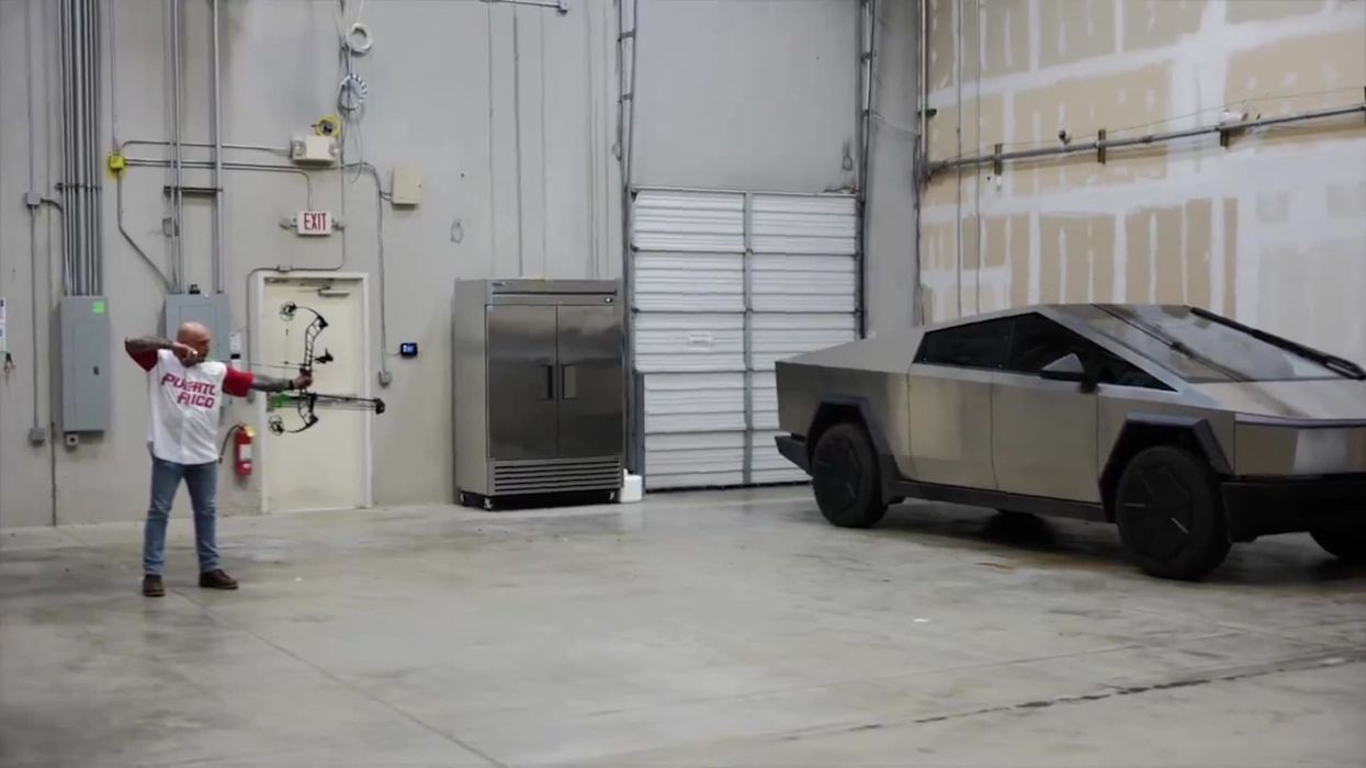 The 6 biggest talking points from Joe Rogan's podcast with Elon Musk