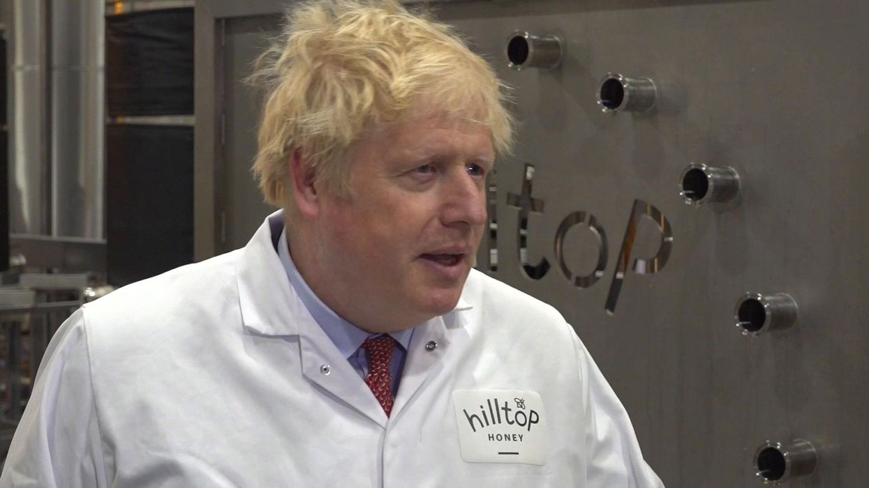 The best memes and reactions to the first photos of Boris Johnson at Downing St party