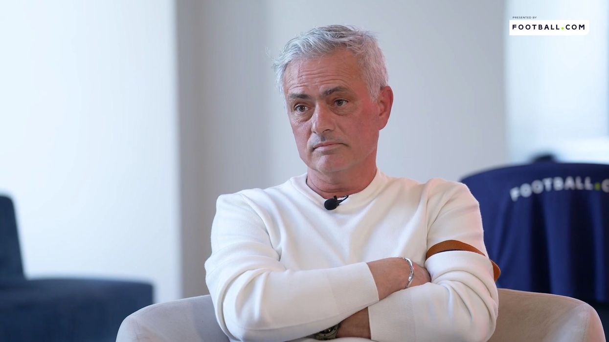 Chelsea fans split as Jose Mourinho emerges as frontrunner for job
