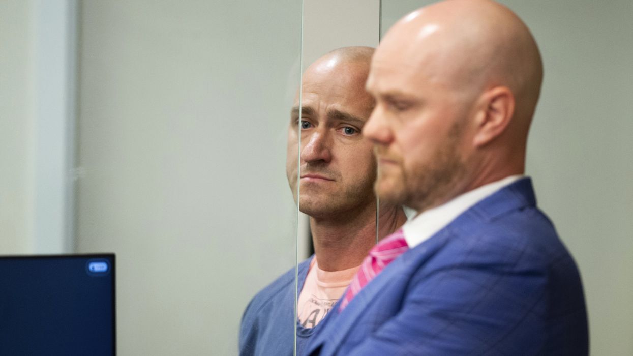 Pilot says he took magic mushrooms before trying to crash passenger plane mid-flight