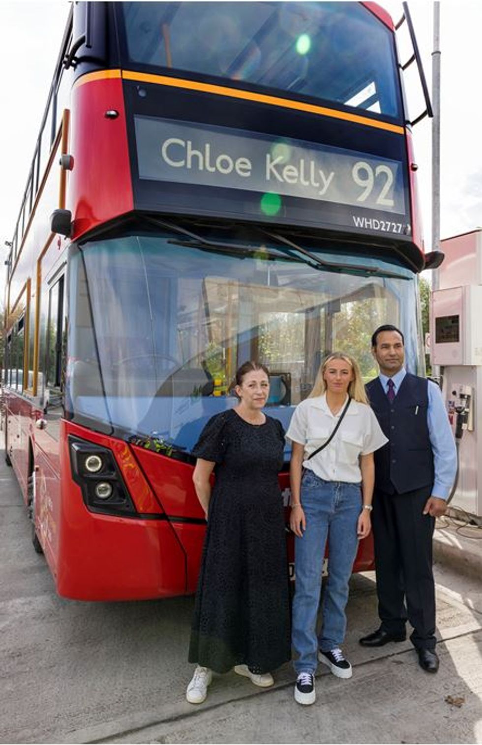 Julie Dixon from TfL was on hand for Kelly's first ride (TfL/PA)