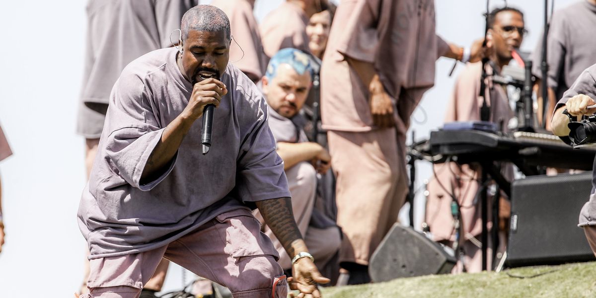 Kanye West criticised for dressing kids in 'Handmaid's Tale'-style ...