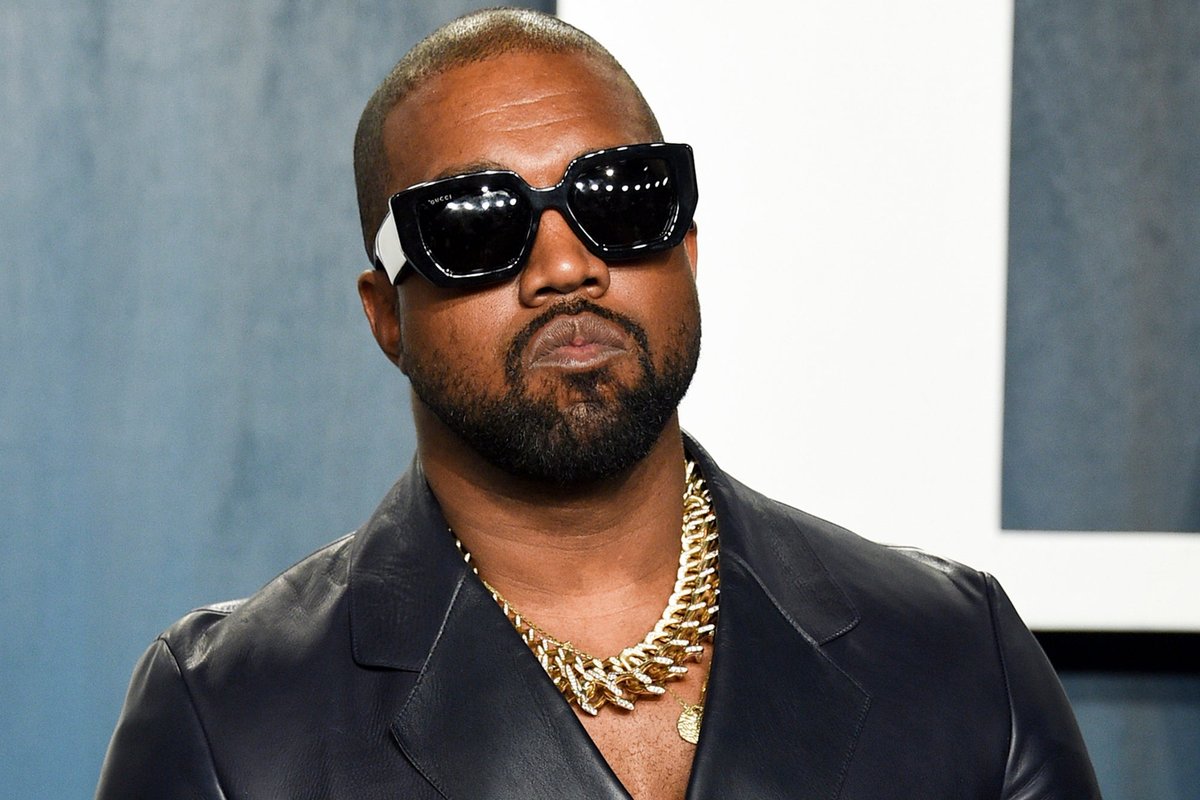 Kanye West is single again and posting cringe Valentine's Day messages for Kim