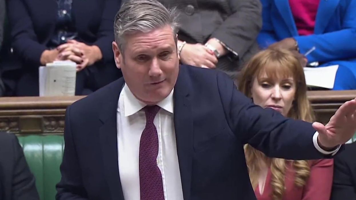 Keir Starmer fends off laughing teenagers who want to know which Tory he has kissed