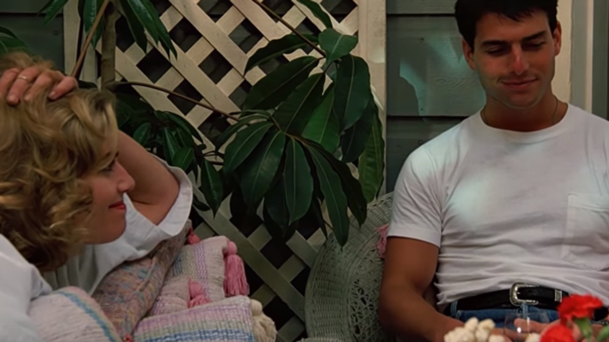 Kelly McGillis and Tom Cruise in Top Gun
