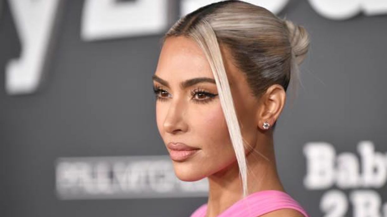 Kim Kardashian triggers new meme craze after buying 'Princess Diana's necklace'
