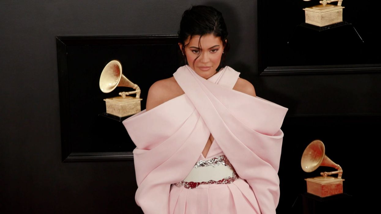 Kylie Jenner fans jump to her defence after trolls attack new look