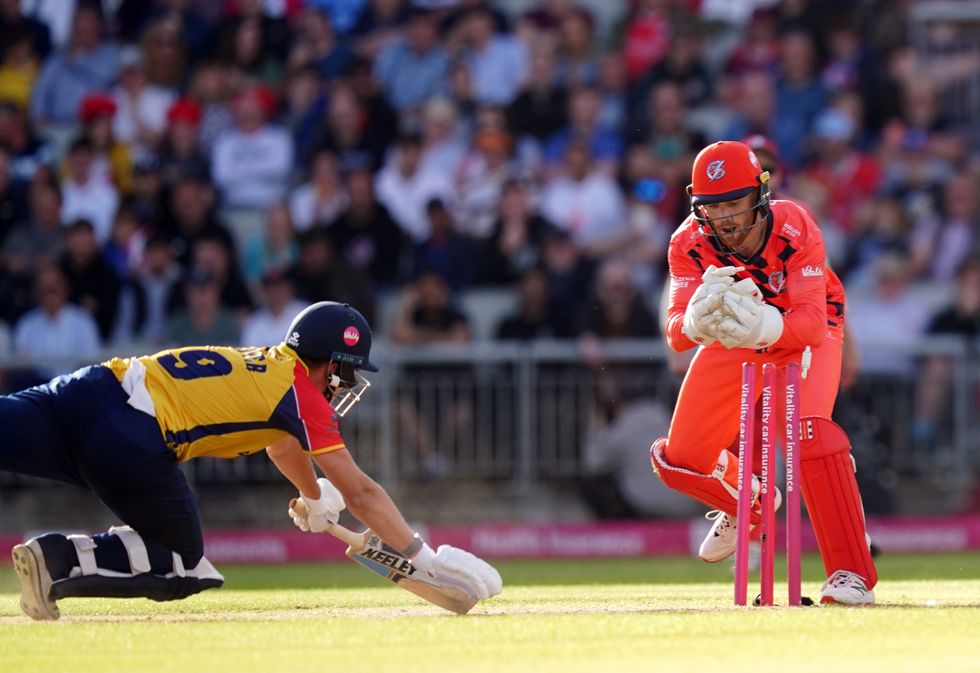 Phil Salt and Michael Pepper get each other out in tasty T20 Blast tie