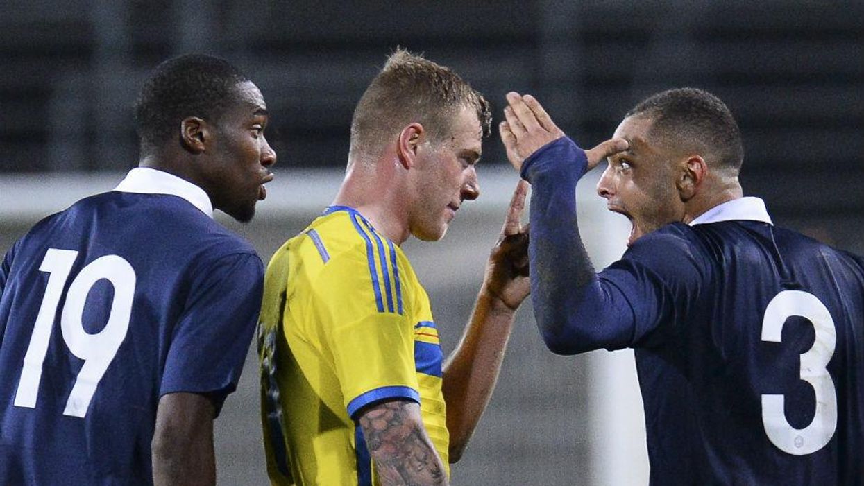 Layvin Kurzawa confronts John Guidetti