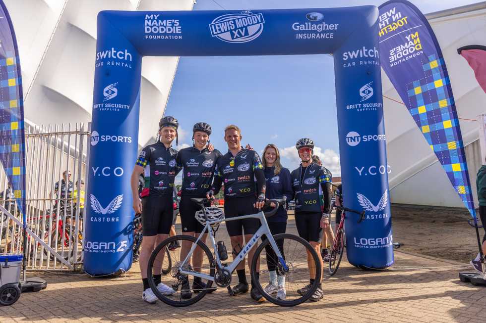 Doddie Weir’s wife and son join Lewis Moody’s 500-mile ride to fund MND research