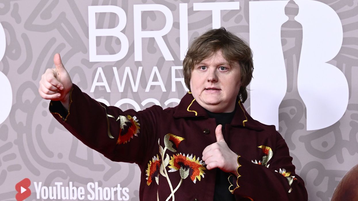 Lewis Capaldi says he suffers panic attacks ‘every time’ he wakes up after booze session