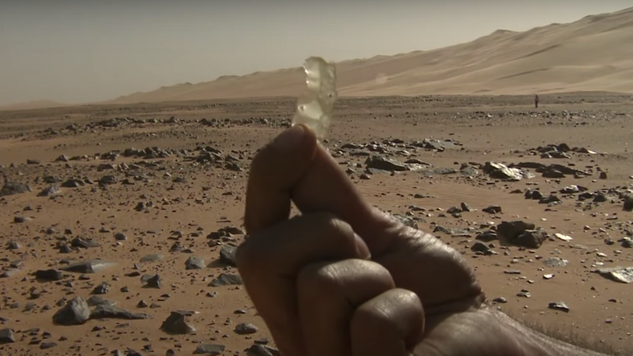 Mysterious yellow glass found in Libyan desert 'caused by meteorite', say scientists