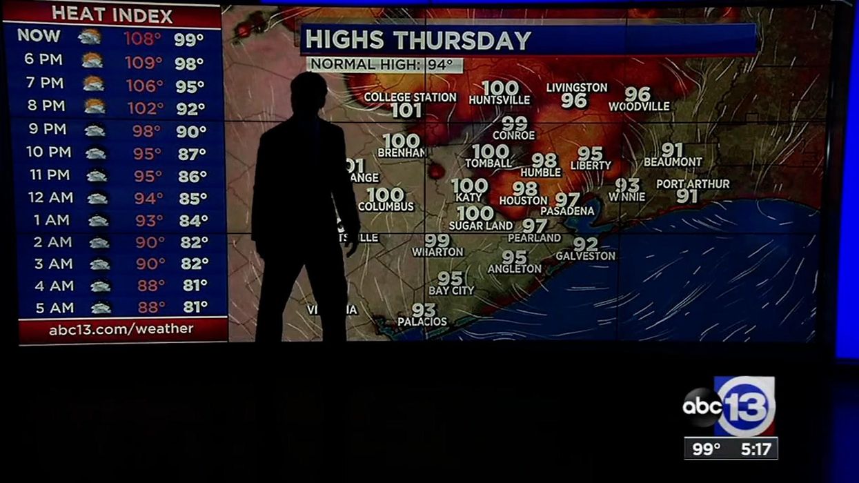 Texas meteorologist warns of powercut before lights go out in perfectly-timed blunder