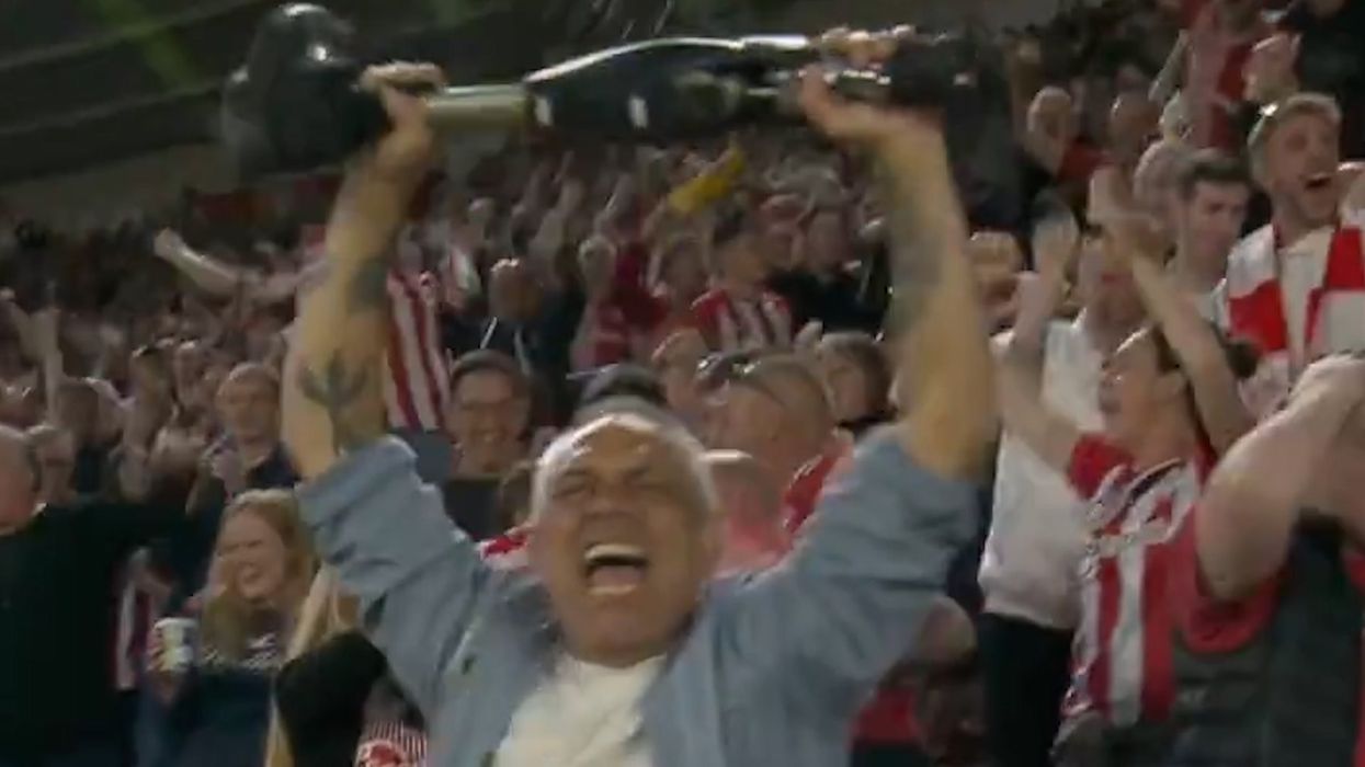 Football fan goes viral again for dancing 'like nobody's watching' during match