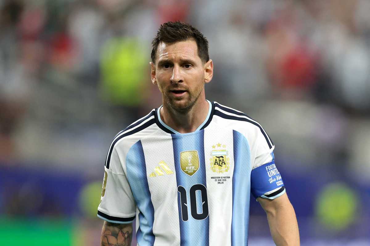 Lionel Messi in his Argentina kit at the World Cup.