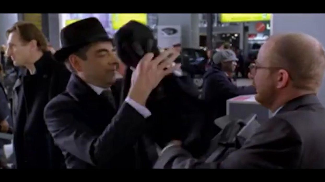 Hilarious deleted scene in Love Actually resurfaces in which Sam becomes a ‘trained gymnast’