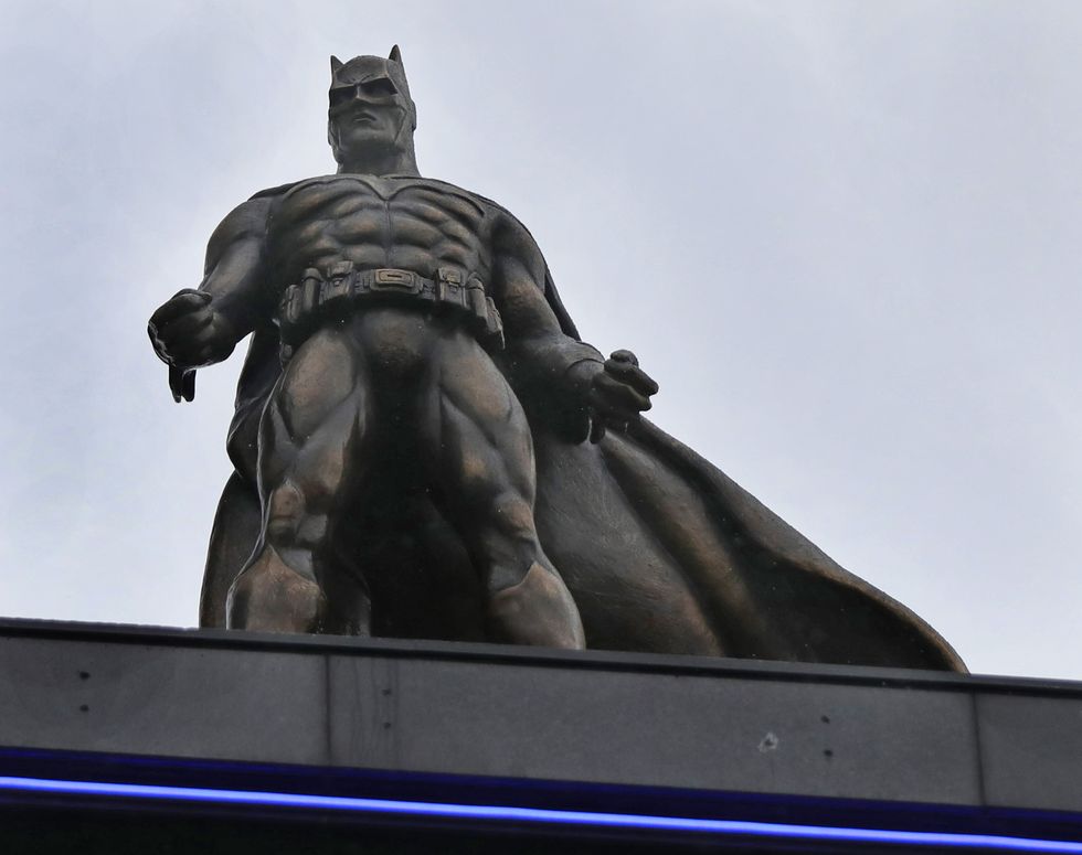 Batman performs daring stunt on London Eye