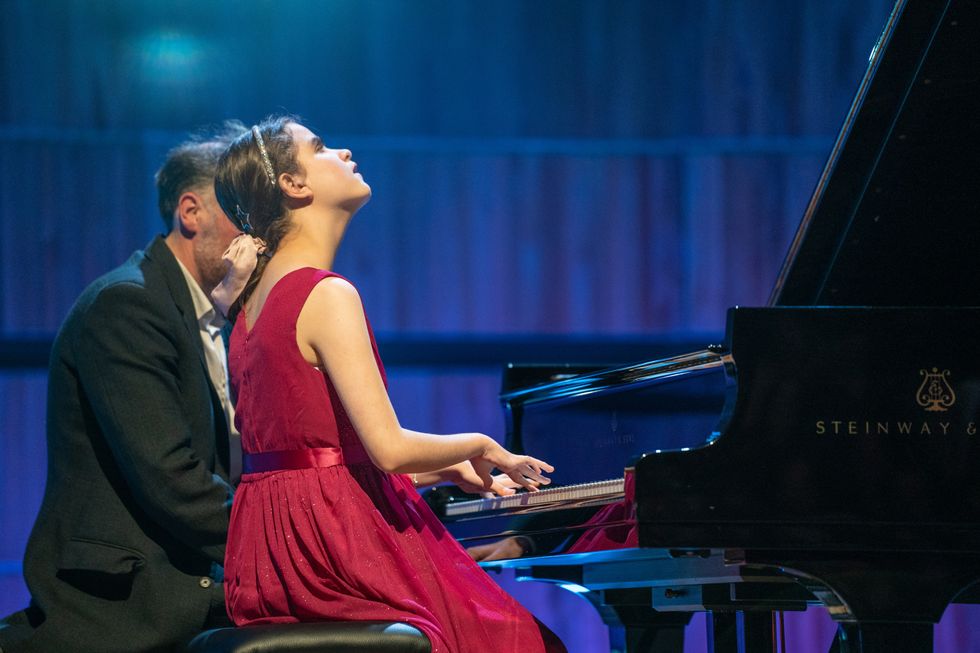 Blind teenager awarded performance of the night during The Piano grand final