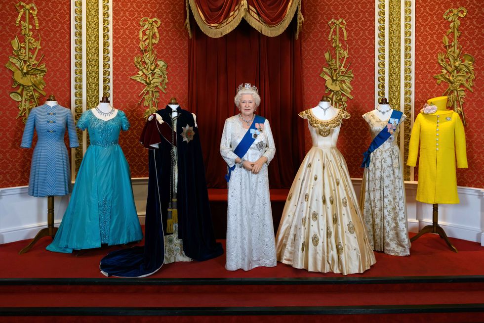Madame Tussauds to share its replica dress collection of Queen’s outfits
