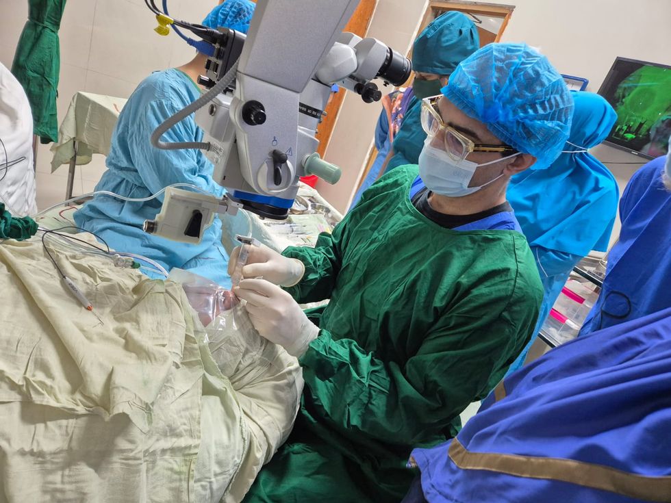 Specialist UK surgeons save sight of Bangladeshi students injured in protests