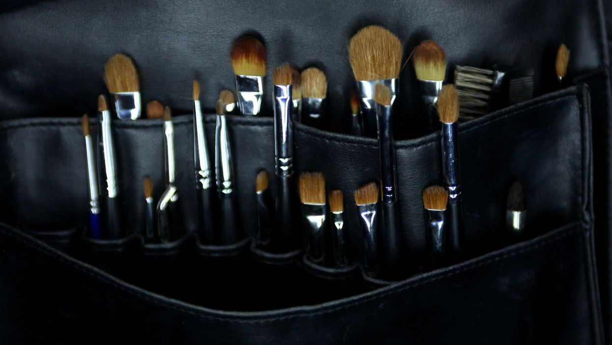 <p>Make-up brushes</p>