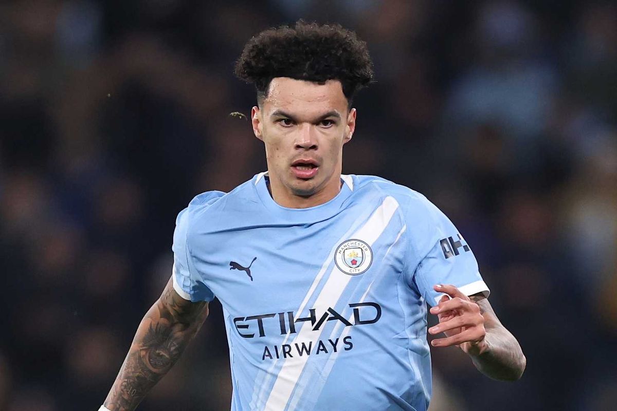 Manchester City player Nico O' Reilly in action during the UEFA Champions League 2025/26 League Phase MD5 match between Manchester City and Bayer 04 Leverkusen at City of Manchester Stadium on November 25, 2025 in Manchester, England